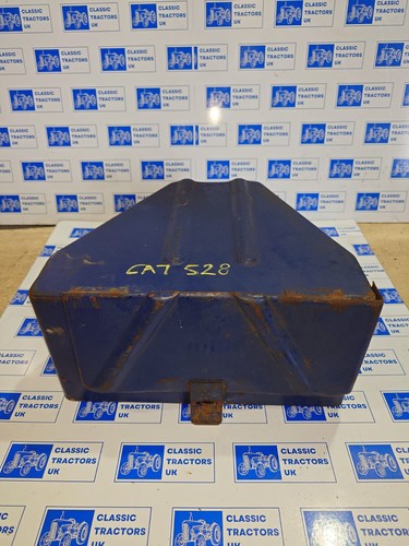Leyland tractor toolbox - leyland, ca7528