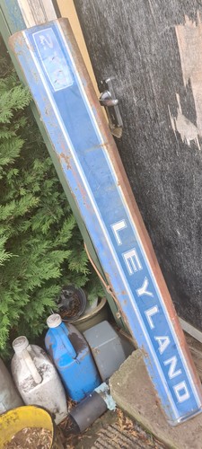 Leyland tractor right hand - tractor,