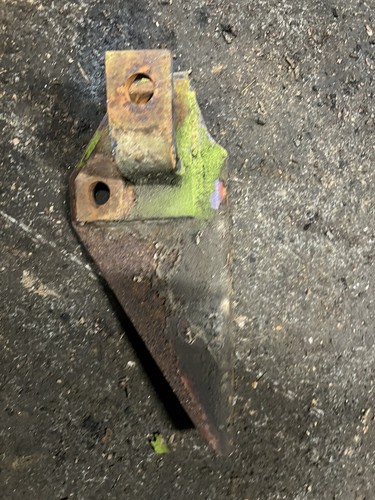 Leyland 262 tractor parts - leyland,